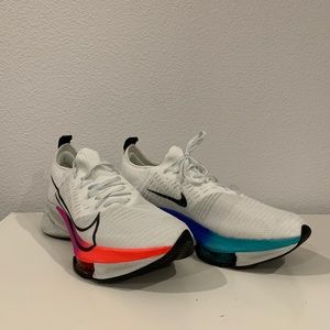 Men’s Nike Air Zoom Tempo Next% Running Shoes